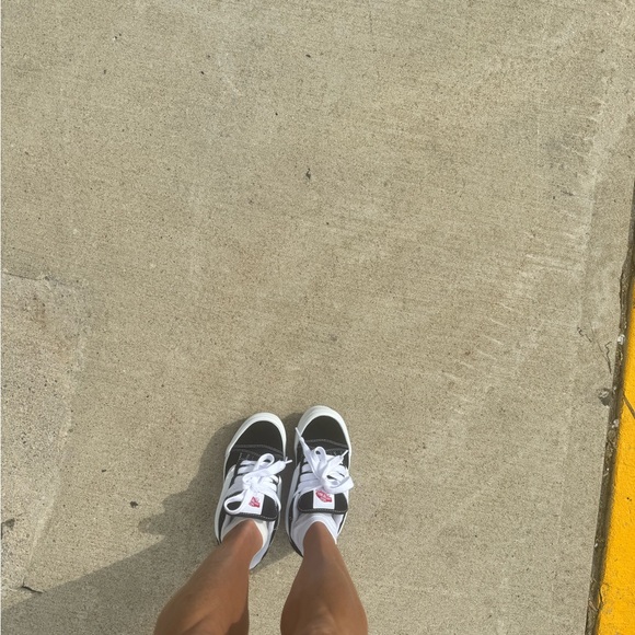 Meet your Posher, Jessica - Picture 13 of 14